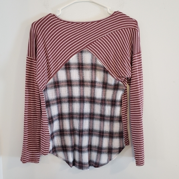 Girls long sleeve red/white stripe - Picture 2 of 6